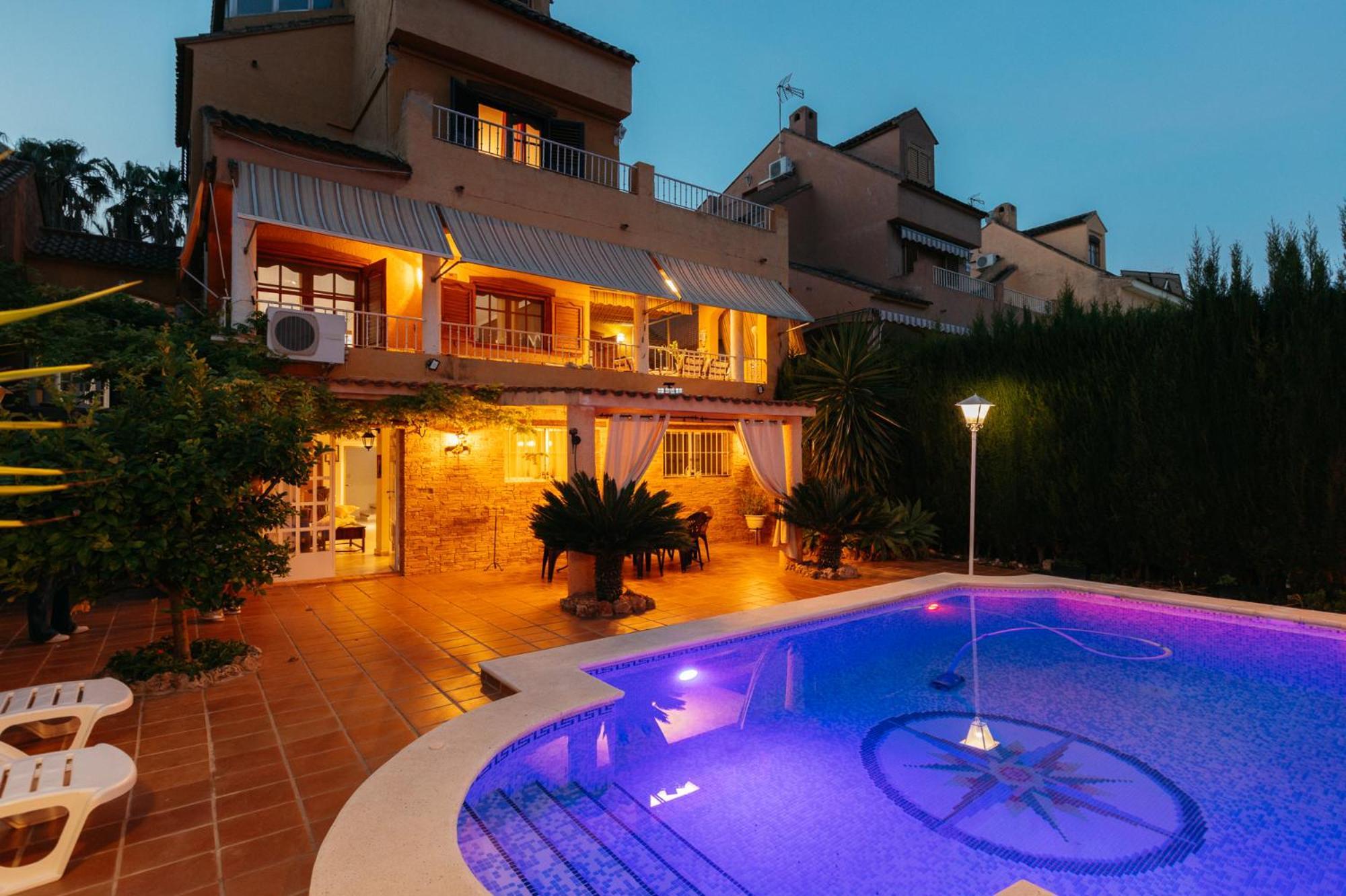 Chalet, Villa Rodeada De Naturaleza Piscina A Doce Klm De Valencia Y 7 Del Aeropuerto Extérieur photo