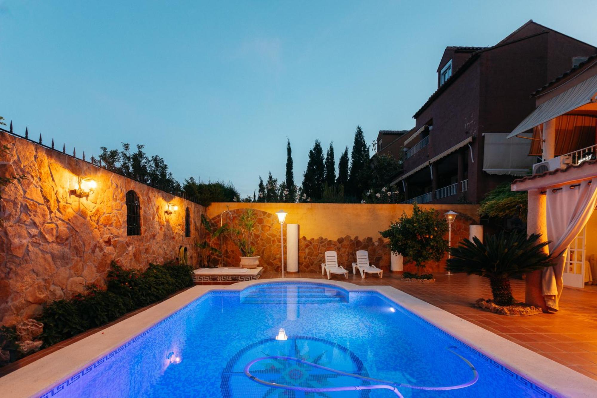 Chalet, Villa Rodeada De Naturaleza Piscina A Doce Klm De Valencia Y 7 Del Aeropuerto Extérieur photo