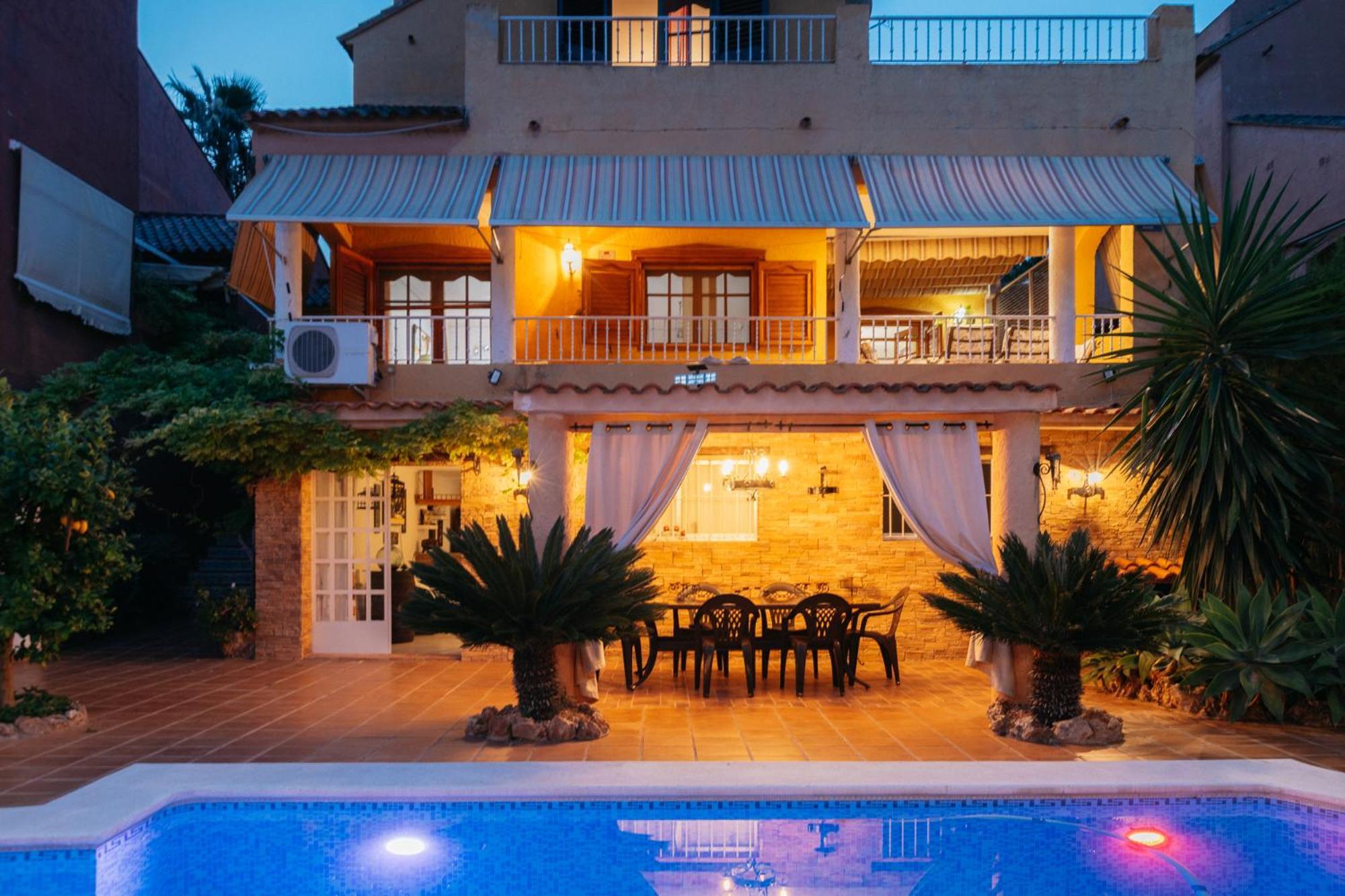 Chalet, Villa Rodeada De Naturaleza Piscina A Doce Klm De Valencia Y 7 Del Aeropuerto Extérieur photo